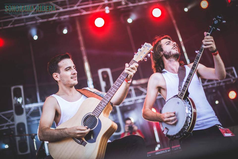 1471753_10152414152008220_1071326667464415641_n