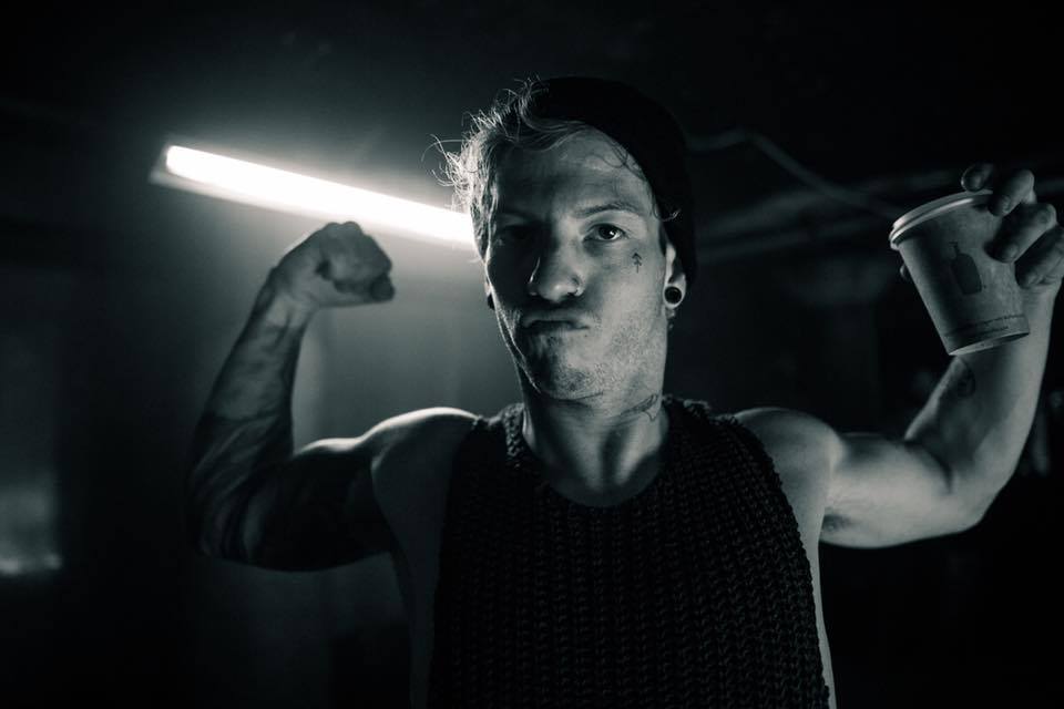 twenty one pilots heathens video