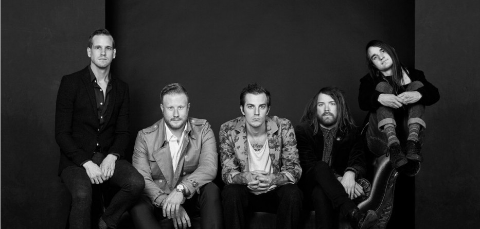 The Maine Version Acustica De Numb Without You The Backstage ► preorder the album at screams inside of me you are my last you are my first you kill me for the better you you are the rising tide you're every single thing inside me now i'm numb without you •••. numb without you