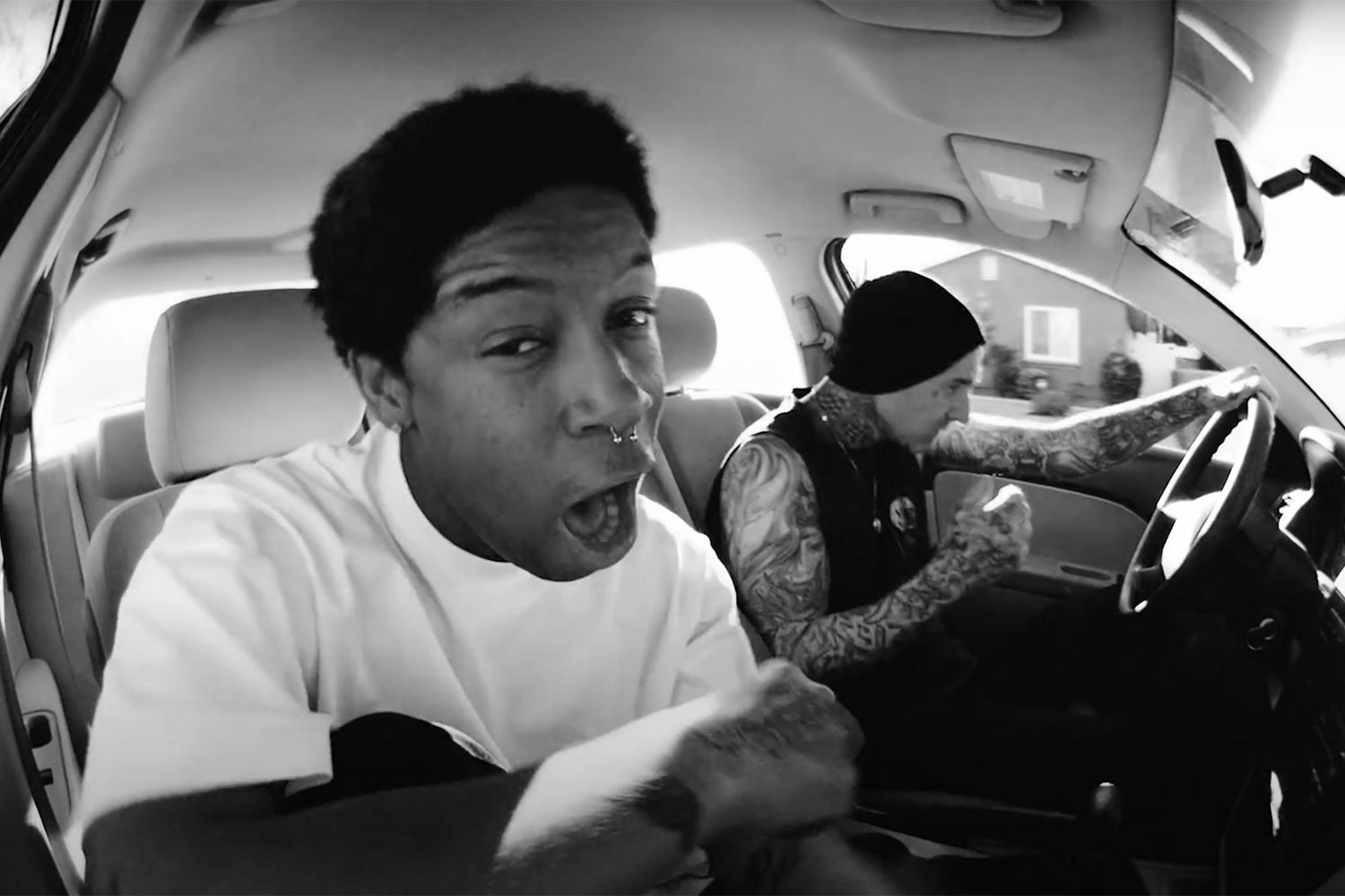 KennyHoopla publica vídeo de 'Estella', su colaboración con Travis